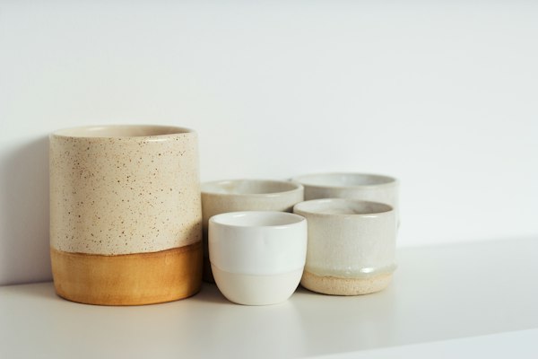 Porcelain detail